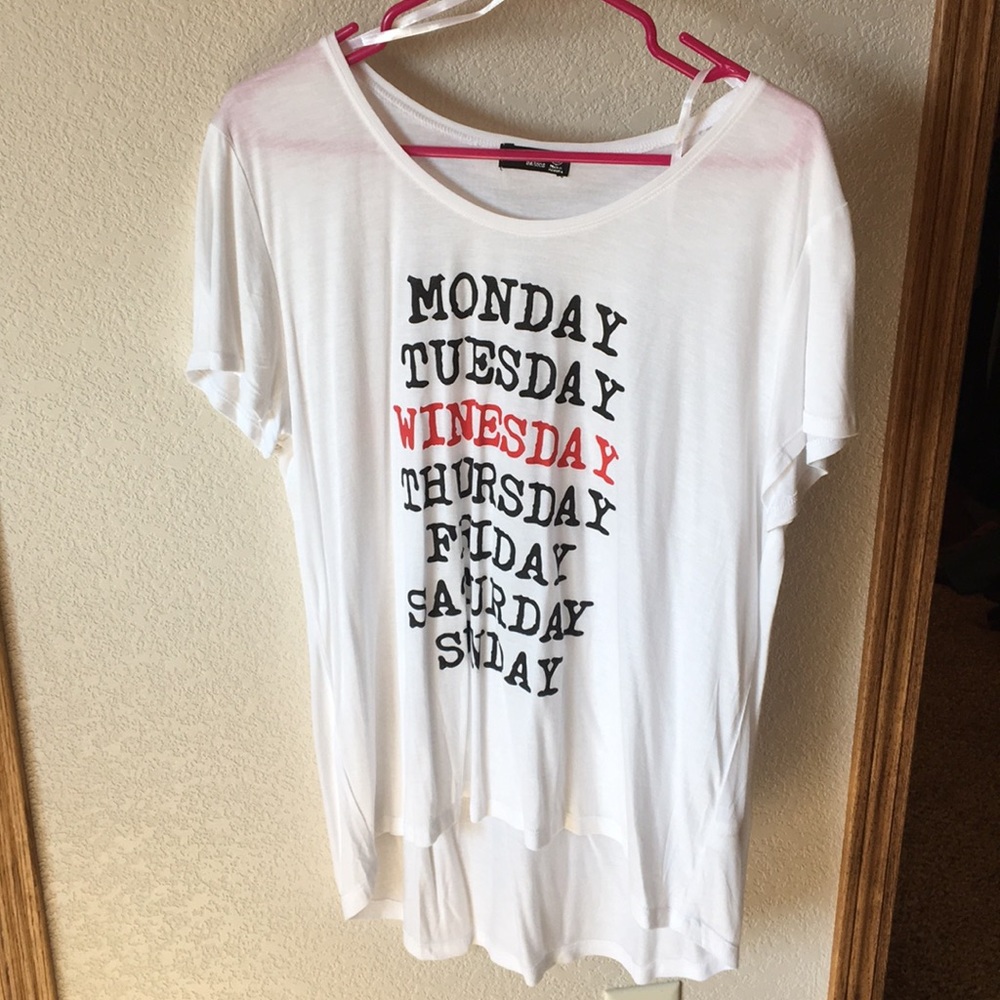 Winesday tee
